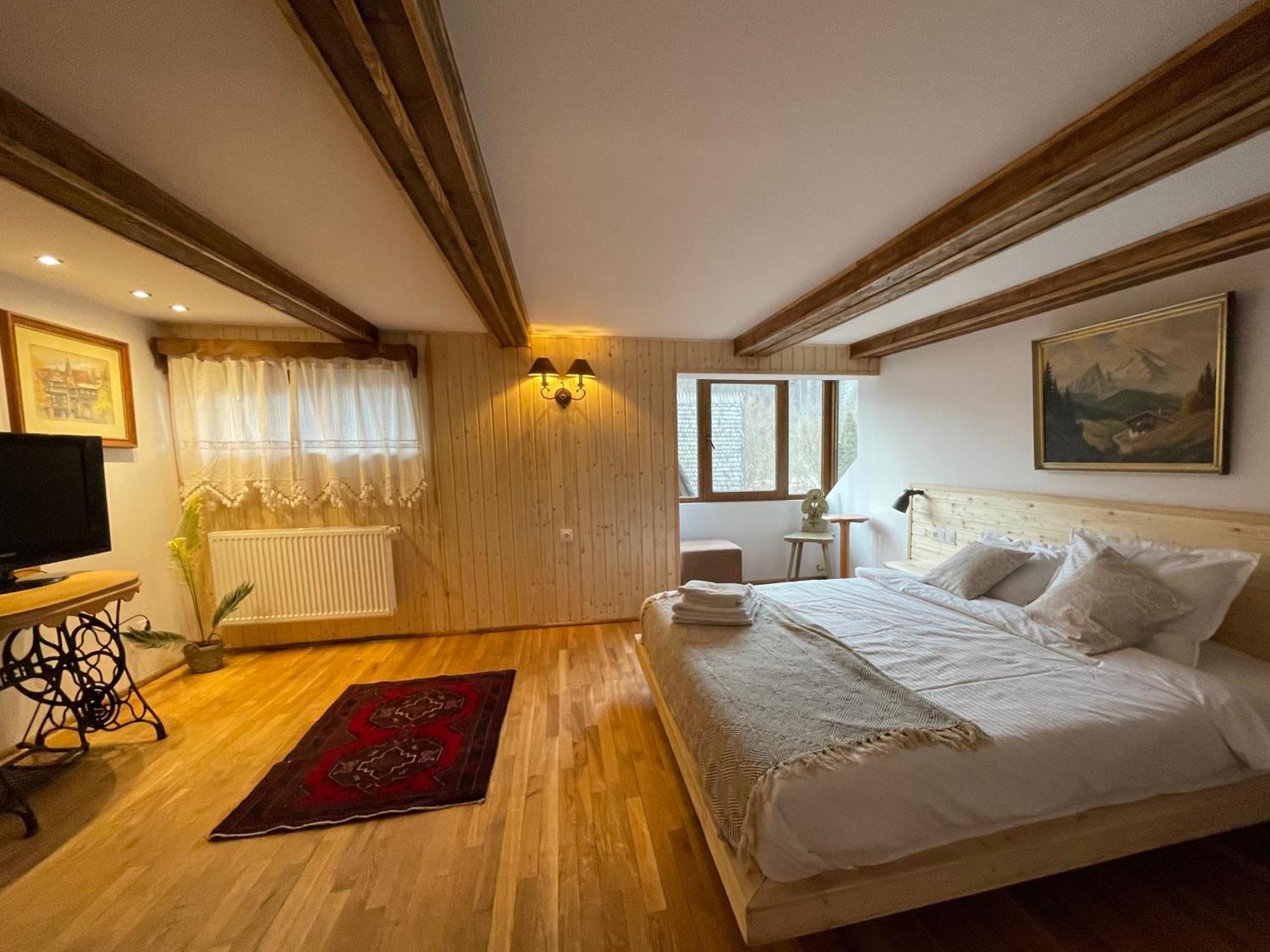 Вілла Casa Ieud - Catun Сіная Екстер'єр фото